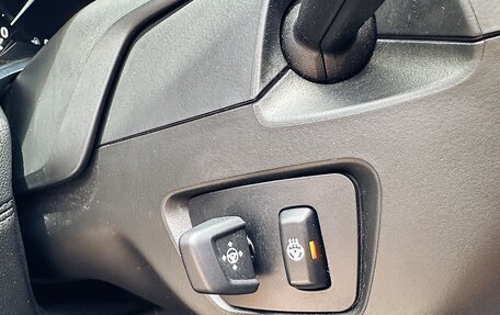 BMW 7 серия, 2017 год, 2 350 000 рублей, 17 фотография