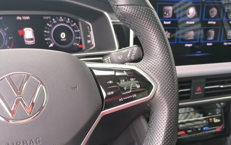 Volkswagen Tiguan II, 2021 год, 3 990 000 рублей, 33 фотография