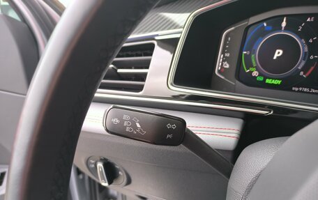 Volkswagen Tiguan II, 2021 год, 3 990 000 рублей, 35 фотография