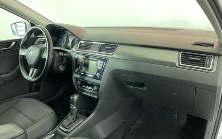 Skoda Rapid I, 2015 год, 1 000 000 рублей, 11 фотография