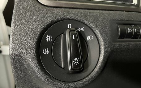 Skoda Rapid I, 2015 год, 1 000 000 рублей, 21 фотография