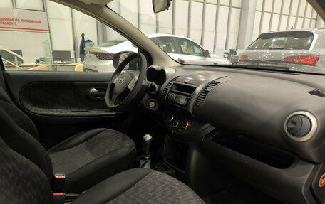 Nissan Note II рестайлинг, 2006 год, 350 000 рублей, 13 фотография