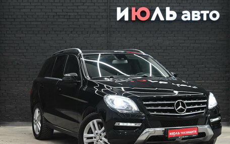 Mercedes-Benz M-Класс, 2013 год, 2 280 000 рублей, 3 фотография