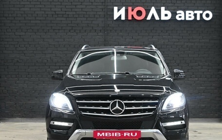Mercedes-Benz M-Класс, 2013 год, 2 280 000 рублей, 2 фотография
