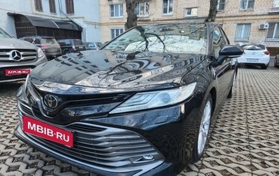 Toyota Camry, 2018 год, 2 900 000 рублей, 1 фотография