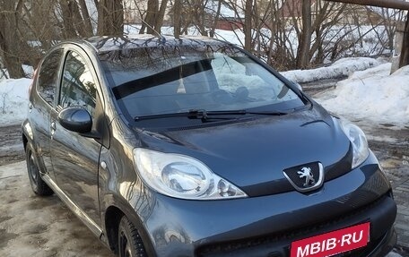 Peugeot 107 I рестайлинг, 2007 год, 389 000 рублей, 1 фотография