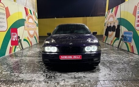 BMW 5 серия, 1998 год, 499 999 рублей, 1 фотография