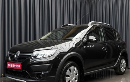 Renault Sandero II рестайлинг, 2017 год, 869 000 рублей, 1 фотография