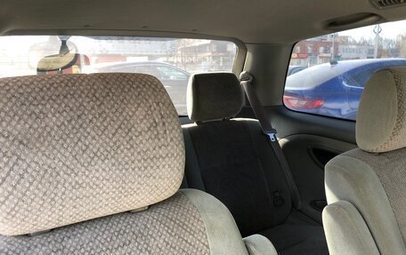 Toyota Estima III рестайлинг -2, 2001 год, 750 000 рублей, 11 фотография