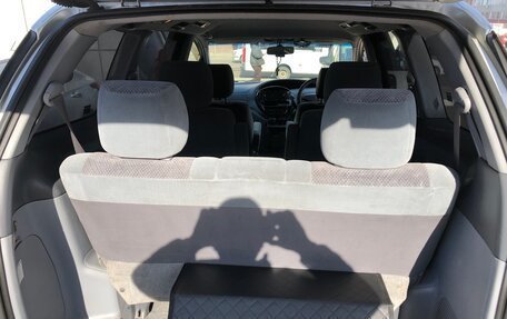 Toyota Estima III рестайлинг -2, 2001 год, 750 000 рублей, 13 фотография