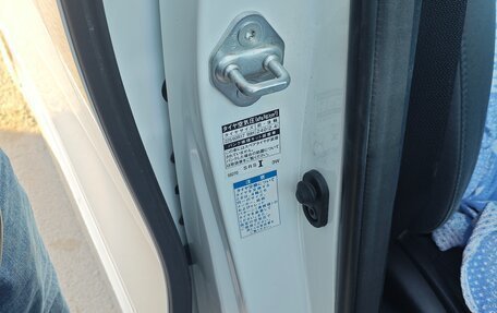 Toyota Alphard III, 2018 год, 4 010 000 рублей, 6 фотография