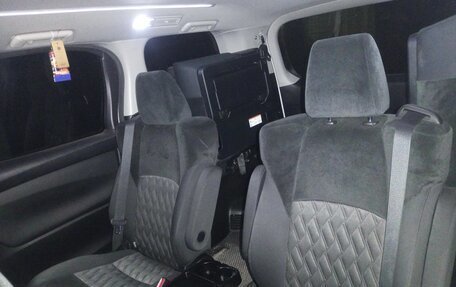 Toyota Alphard III, 2018 год, 4 010 000 рублей, 11 фотография