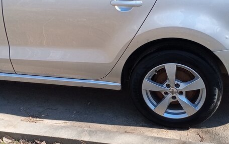 Volkswagen Polo VI (EU Market), 2011 год, 620 000 рублей, 4 фотография