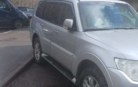 Mitsubishi Pajero IV, 2017 год, 3 150 000 рублей, 3 фотография