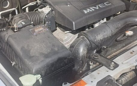 Mitsubishi Pajero IV, 2017 год, 3 150 000 рублей, 9 фотография