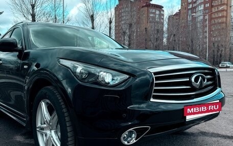 Infiniti FX II, 2013 год, 2 400 000 рублей, 11 фотография