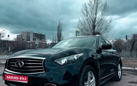 Infiniti FX II, 2013 год, 2 400 000 рублей, 8 фотография
