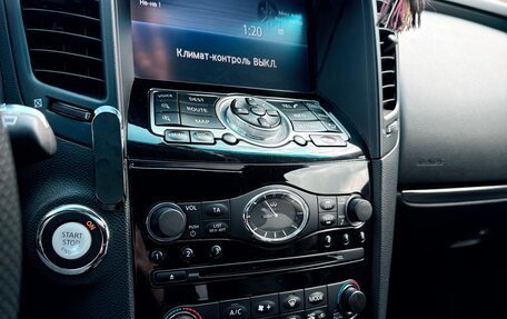 Infiniti FX II, 2013 год, 2 400 000 рублей, 21 фотография