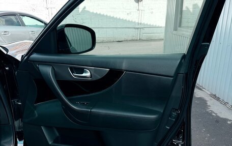 Infiniti FX II, 2013 год, 2 400 000 рублей, 32 фотография