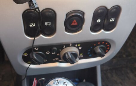 Renault Logan I, 2010 год, 175 000 рублей, 7 фотография