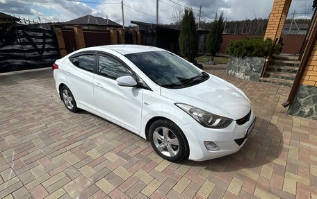 Hyundai Elantra V, 2013 год, 1 050 000 рублей, 2 фотография