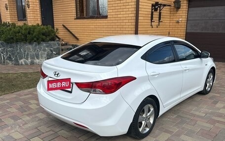 Hyundai Elantra V, 2013 год, 1 050 000 рублей, 3 фотография
