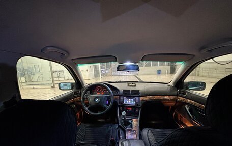 BMW 5 серия, 1998 год, 499 999 рублей, 11 фотография