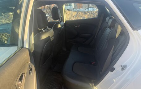 Hyundai ix35 I рестайлинг, 2013 год, 1 550 000 рублей, 11 фотография