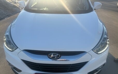 Hyundai ix35 I рестайлинг, 2013 год, 1 550 000 рублей, 2 фотография