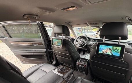 BMW 7 серия, 2013 год, 2 300 000 рублей, 6 фотография