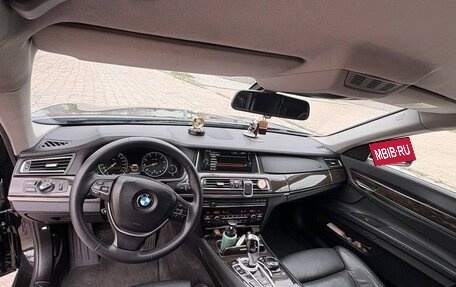 BMW 7 серия, 2013 год, 2 300 000 рублей, 7 фотография