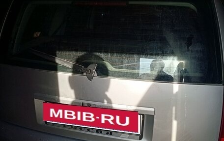 Volkswagen Polo III рестайлинг, 2001 год, 130 000 рублей, 3 фотография