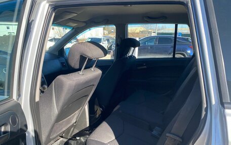 SsangYong Kyron I, 2012 год, 890 000 рублей, 13 фотография