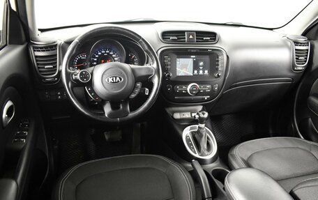 KIA Soul II рестайлинг, 2018 год, 1 496 200 рублей, 6 фотография