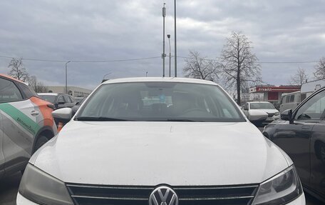 Volkswagen Jetta VI, 2015 год, 780 000 рублей, 1 фотография