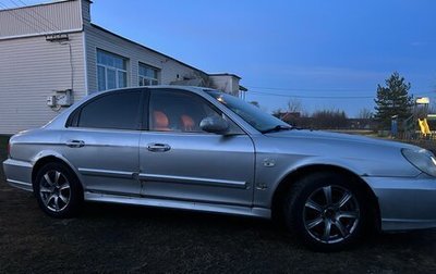 Hyundai Sonata IV рестайлинг, 2005 год, 150 000 рублей, 1 фотография