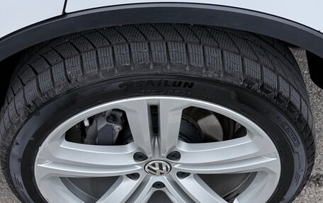 Volkswagen Touareg III, 2017 год, 3 150 000 рублей, 21 фотография