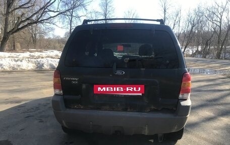 Ford Escape II, 2002 год, 300 000 рублей, 2 фотография