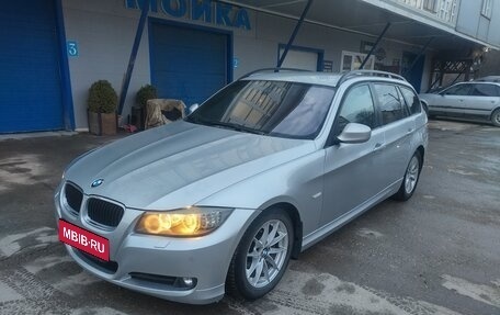 BMW 3 серия, 2009 год, 1 350 000 рублей, 2 фотография