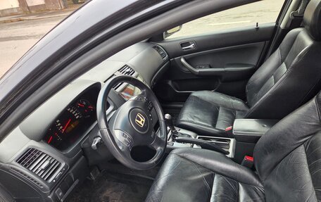 Honda Accord VII рестайлинг, 2006 год, 750 000 рублей, 9 фотография