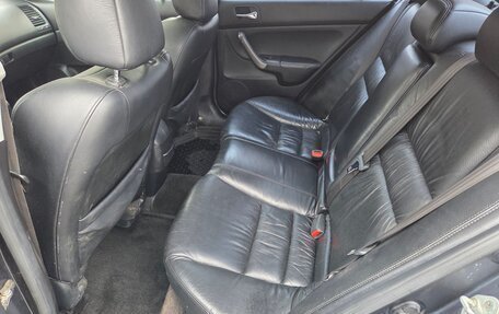 Honda Accord VII рестайлинг, 2006 год, 750 000 рублей, 10 фотография