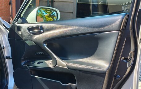 Lexus IS II рестайлинг 2, 2006 год, 1 470 000 рублей, 20 фотография