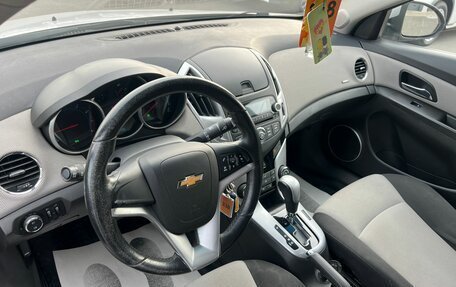 Chevrolet Cruze II, 2014 год, 799 000 рублей, 11 фотография