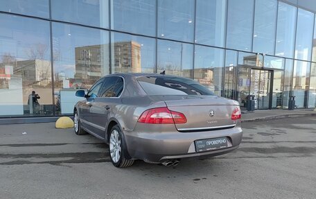 Skoda Superb III рестайлинг, 2011 год, 929 000 рублей, 8 фотография