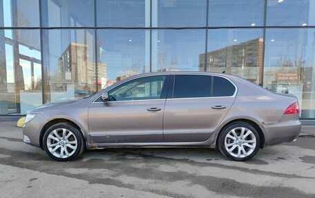 Skoda Superb III рестайлинг, 2011 год, 929 000 рублей, 10 фотография