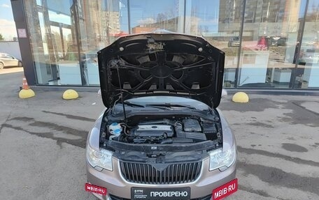 Skoda Superb III рестайлинг, 2011 год, 929 000 рублей, 11 фотография