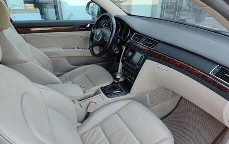 Skoda Superb III рестайлинг, 2011 год, 929 000 рублей, 13 фотография