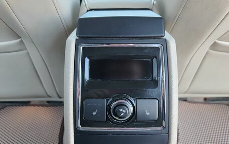 Skoda Superb III рестайлинг, 2011 год, 929 000 рублей, 26 фотография