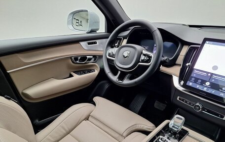 Volvo XC90 II рестайлинг, 2025 год, 11 200 000 рублей, 7 фотография