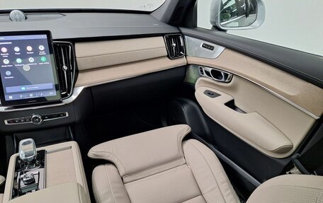 Volvo XC90 II рестайлинг, 2025 год, 11 200 000 рублей, 9 фотография